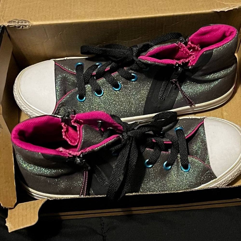 Converse Kids Glitter Black and Pink High-Tops